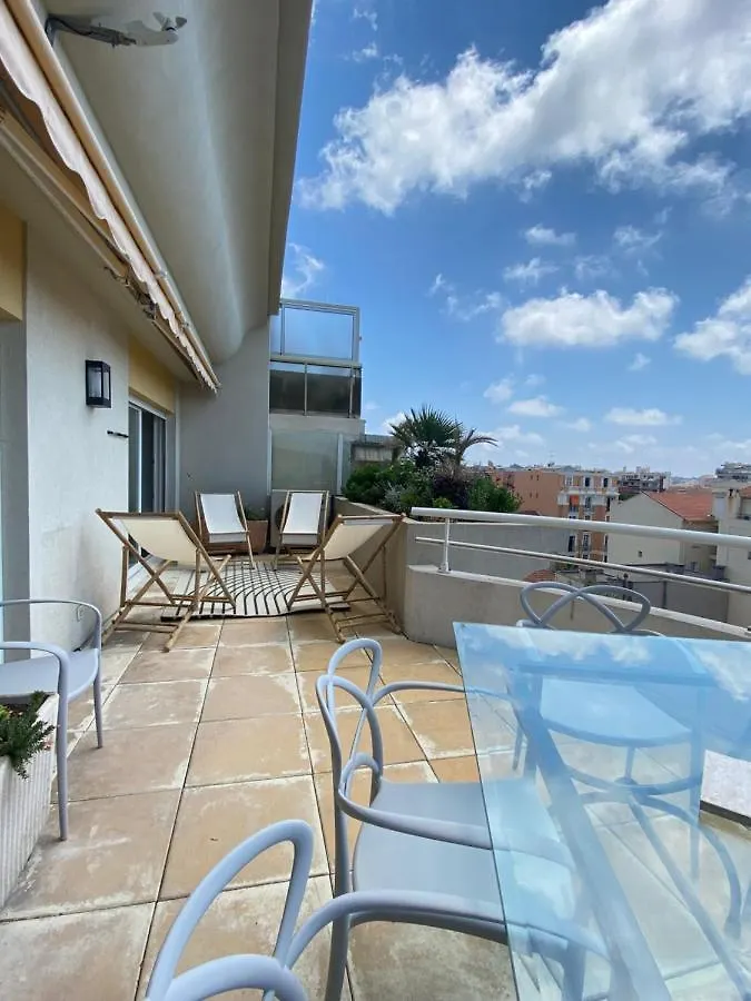 T3 Climatise Villa Juana Avec Parking Et Proche Plage Antibes